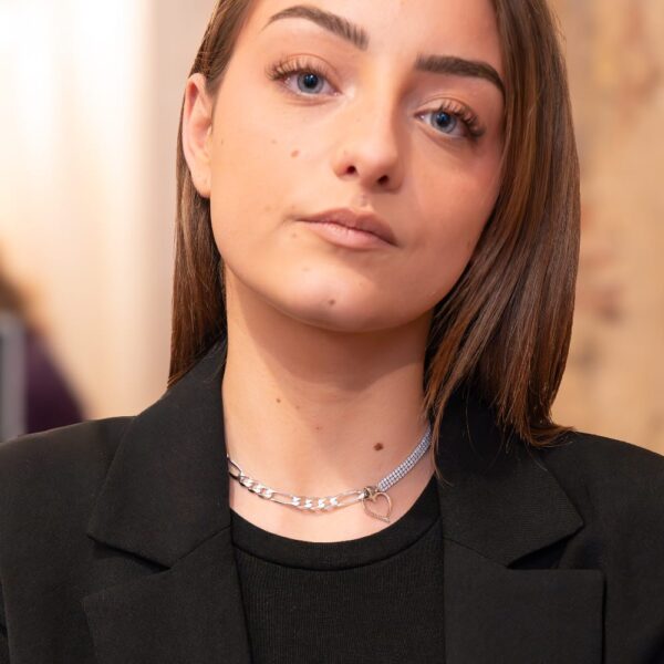 Collier Upcyclé argenté cœur strass Julia – Image 3